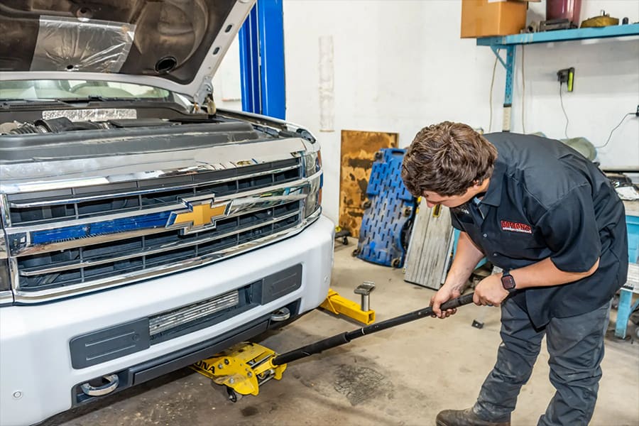 pickup truck engine diagnostic service